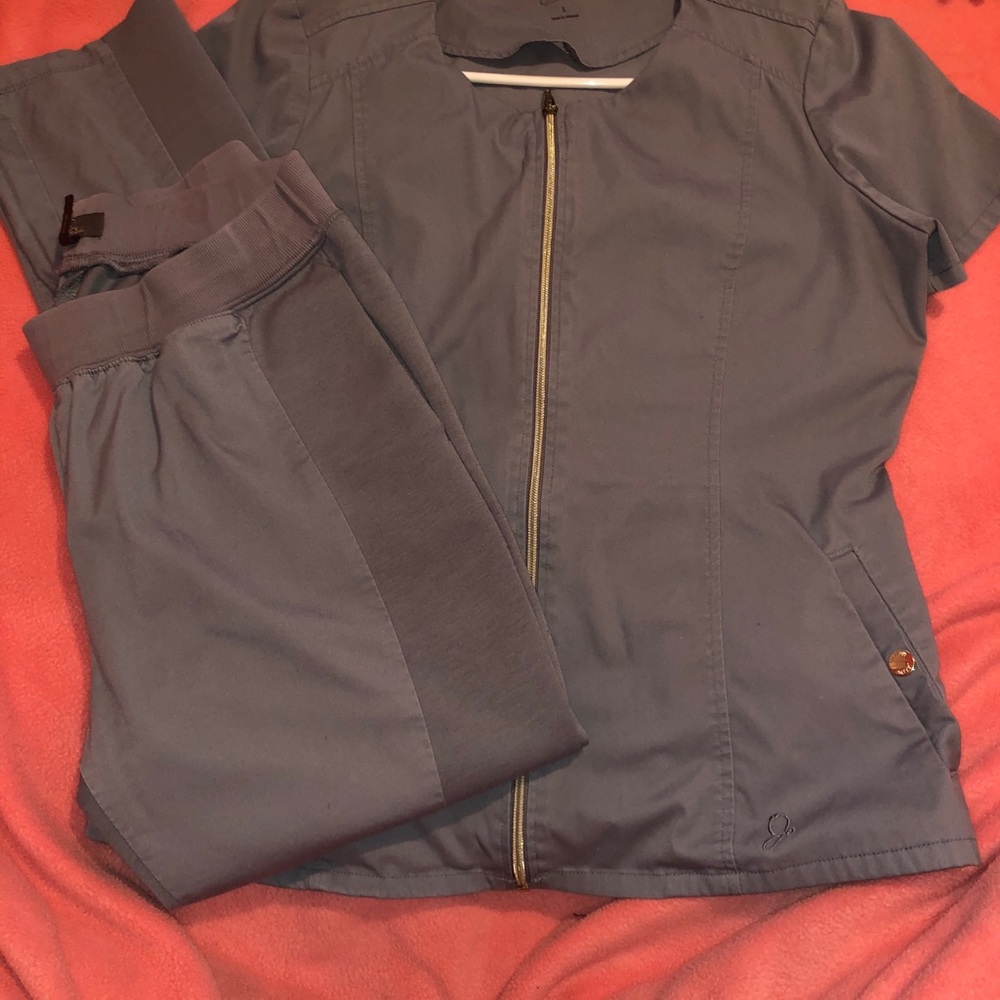 January Scrub Set in Grey size Large